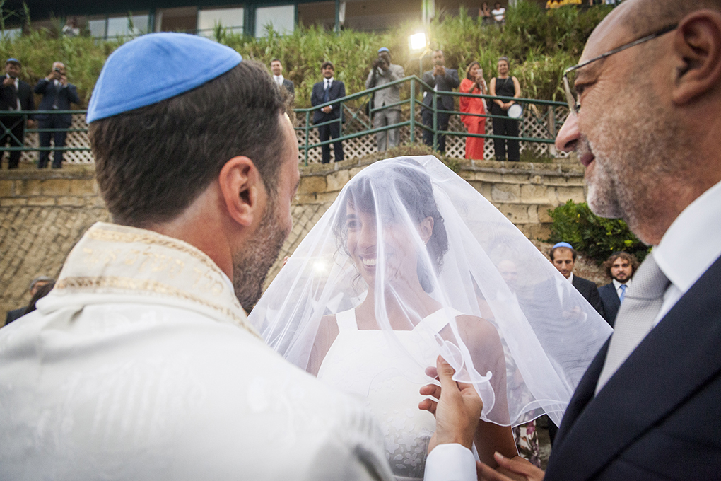 sposa-con-velo-fotografia-matrimonio-ebraico-napoli